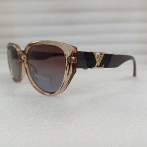 عینک آفتابی پلاریزه زنانه لویی ویتتون
رنگ عسلی
LV new collection عینک آفتابی پلاریزه زنانه لویی ویتتون
رنگ عسلی
LV new collection