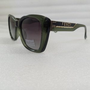 عینک آفتابی پلاریزه زنانه فندی
 رنگ سبز پاستیلی
fendi new collection